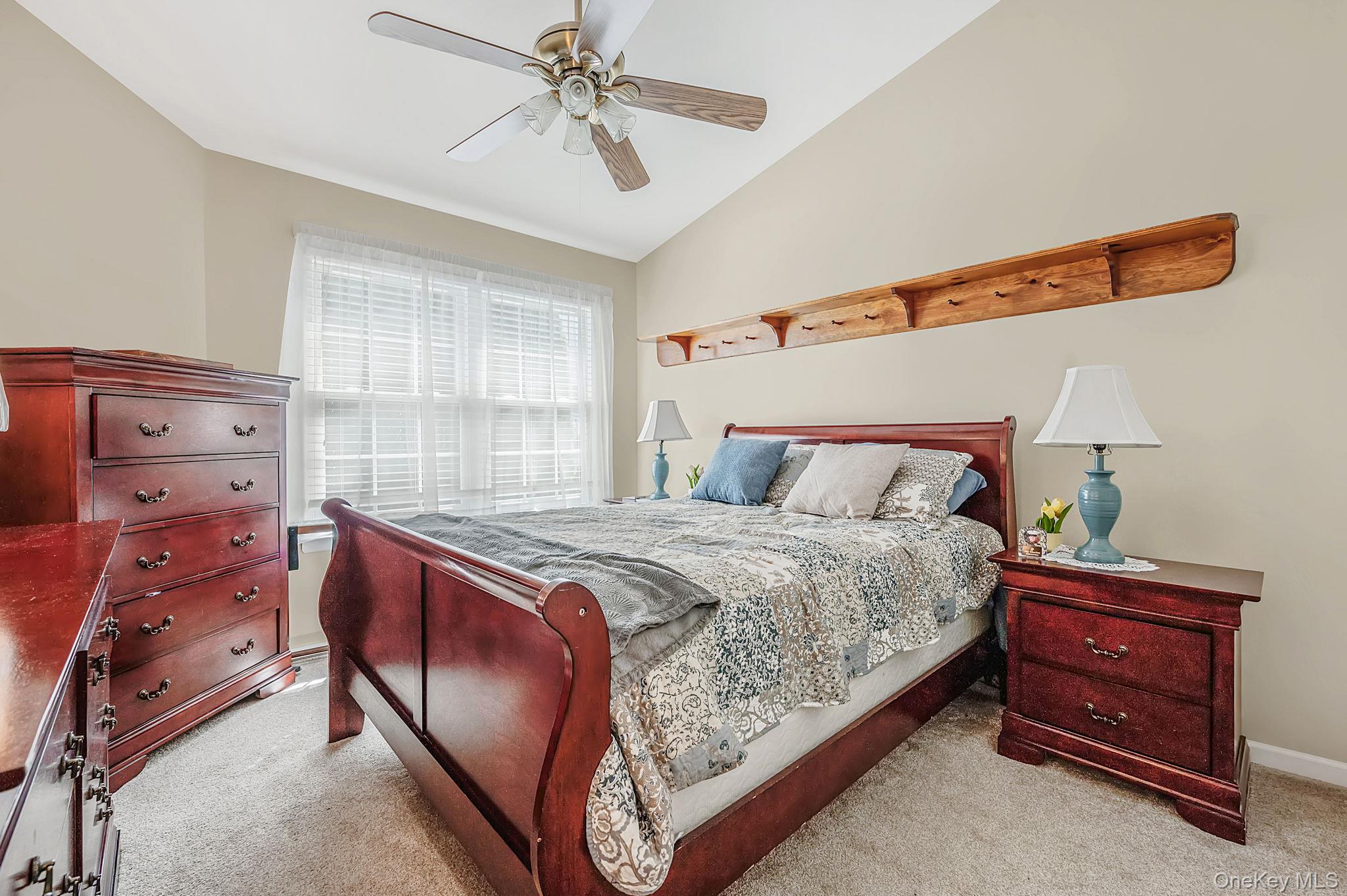 19 Sayville Court Ridge, NY 11961 - Photo 18 of 34 Gallery Image 18
