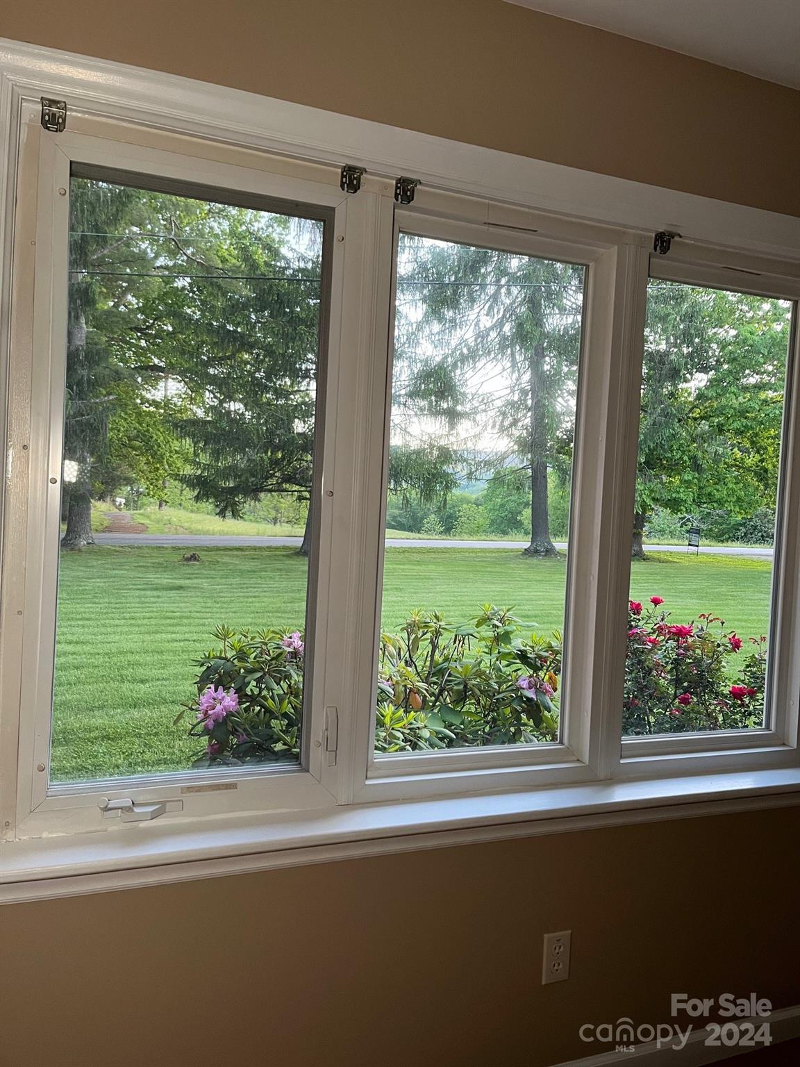117 Fairmont Road Candler, NC 28715 - Photo 13 of 24 Gallery Image 13