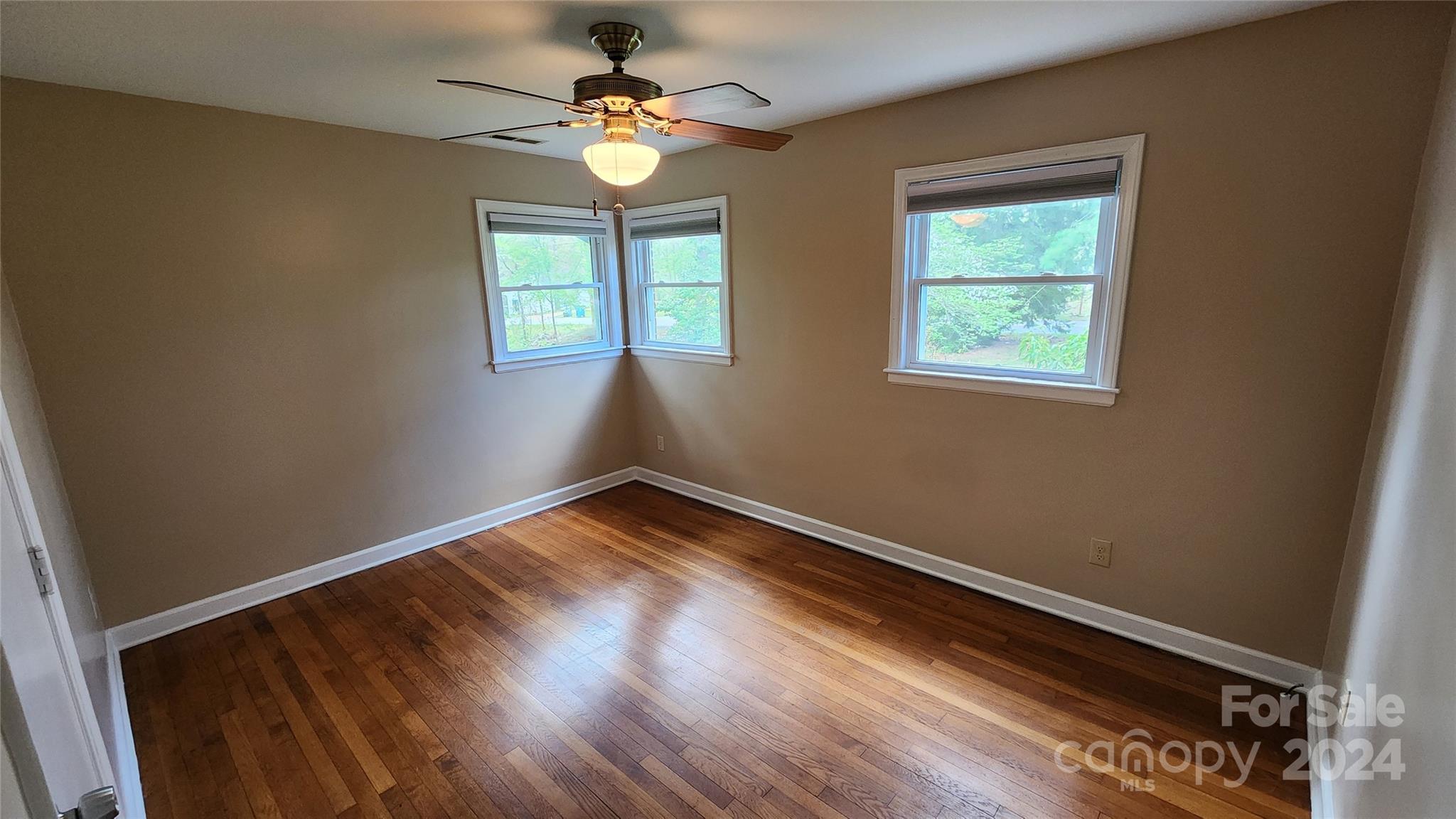 117 Fairmont Road Candler, NC 28715 - Photo 17 of 24 Gallery Image 17