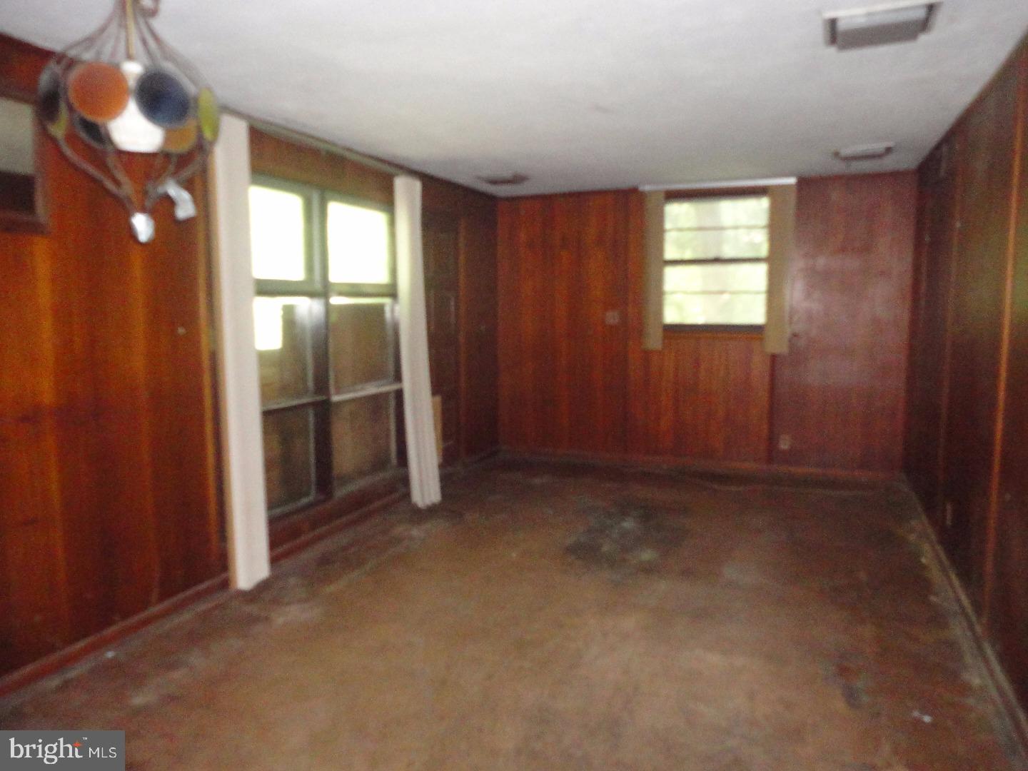 623 Hoyt Road Huntingdon Valley, PA 19006 - Photo 13 of 19