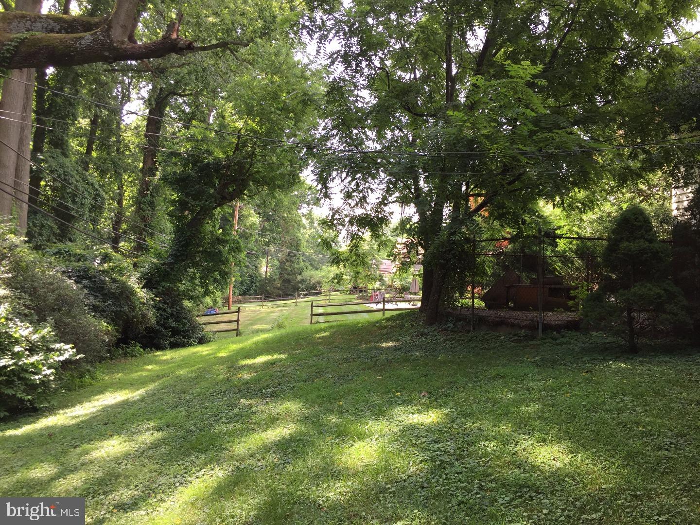 623 Hoyt Road Huntingdon Valley, PA 19006 - Photo 17 of 19