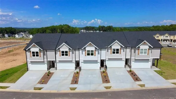 $305,900 | 6385 Pine Station Drive, Lula, GA 30554