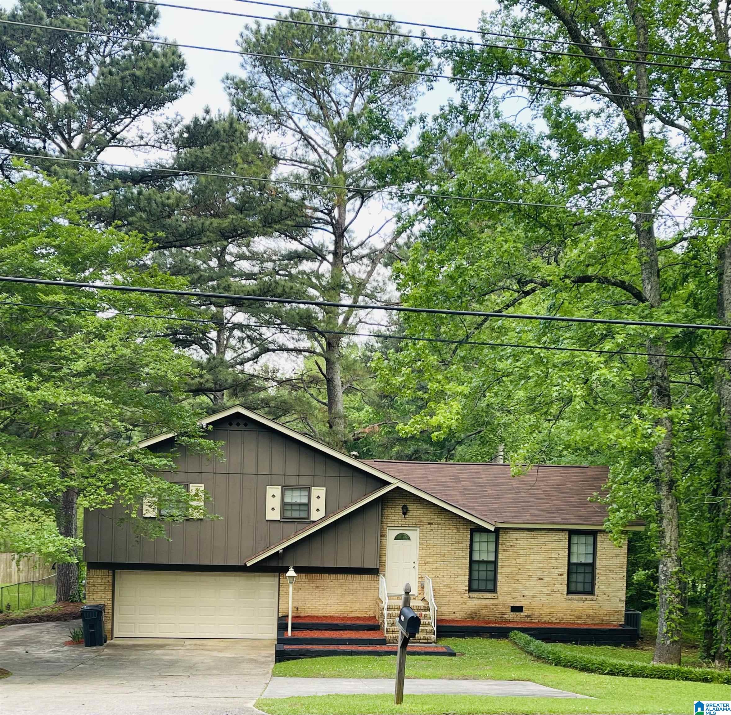 1720 Old Springville Road Birmingham, AL 35215 - Photo 2 of 15