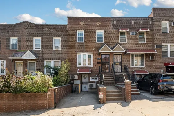 $1,288,000 | 20-17 26th Street | Astoria