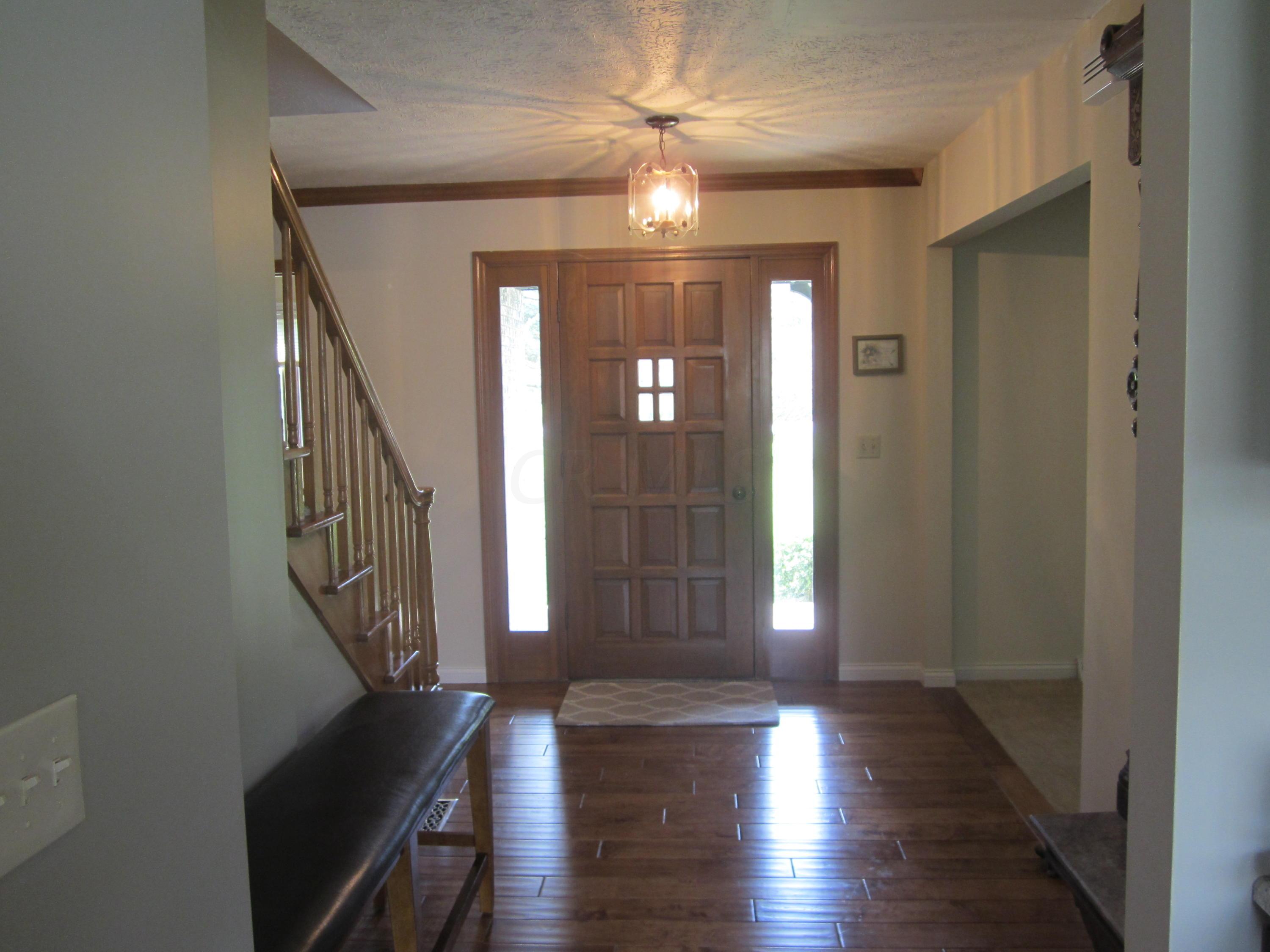 7214 Lee Road Westerville, OH 43081 - Photo 14 of 53 Gallery Image 14