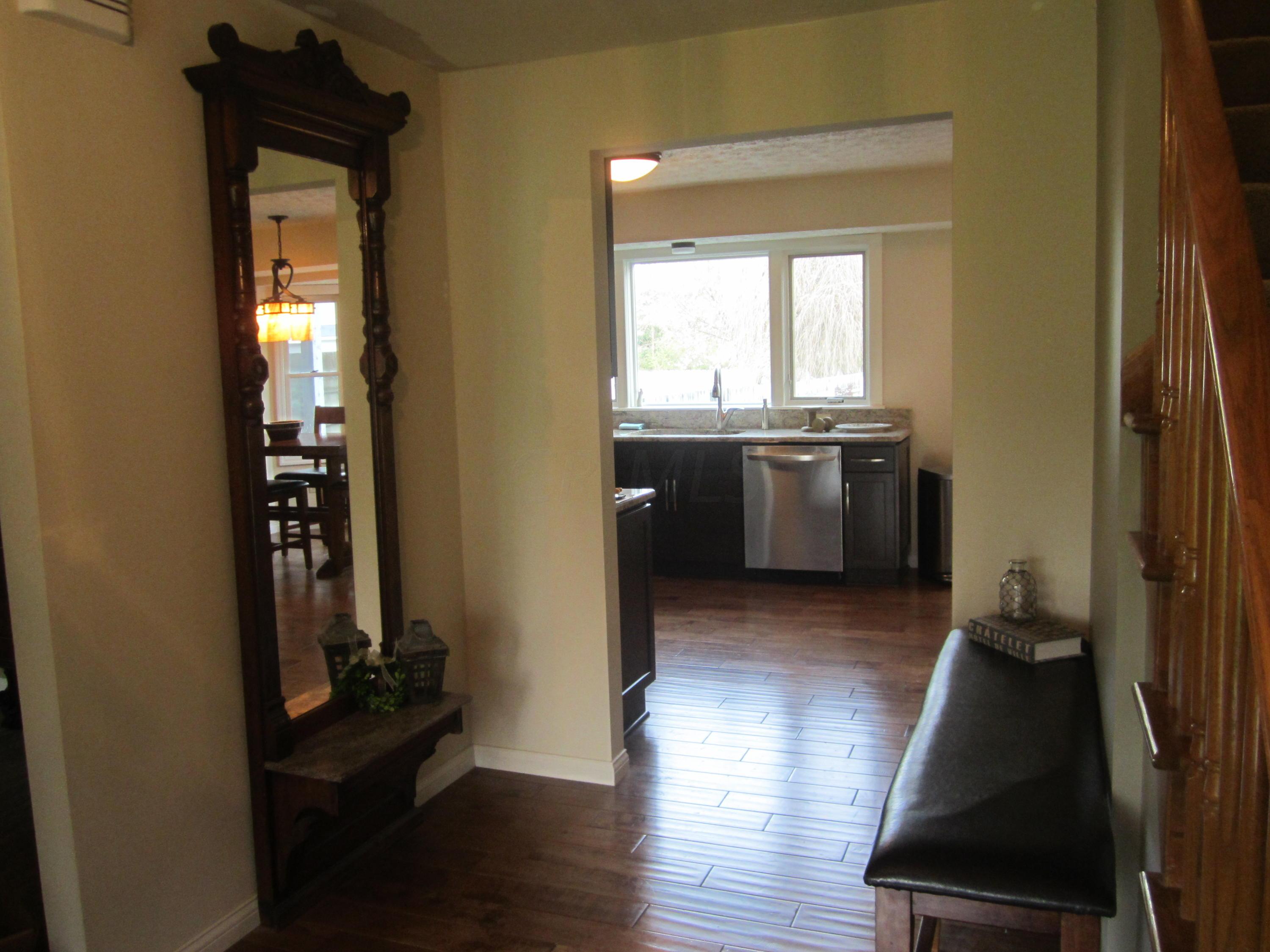 7214 Lee Road Westerville, OH 43081 - Photo 15 of 53 Gallery Image 15
