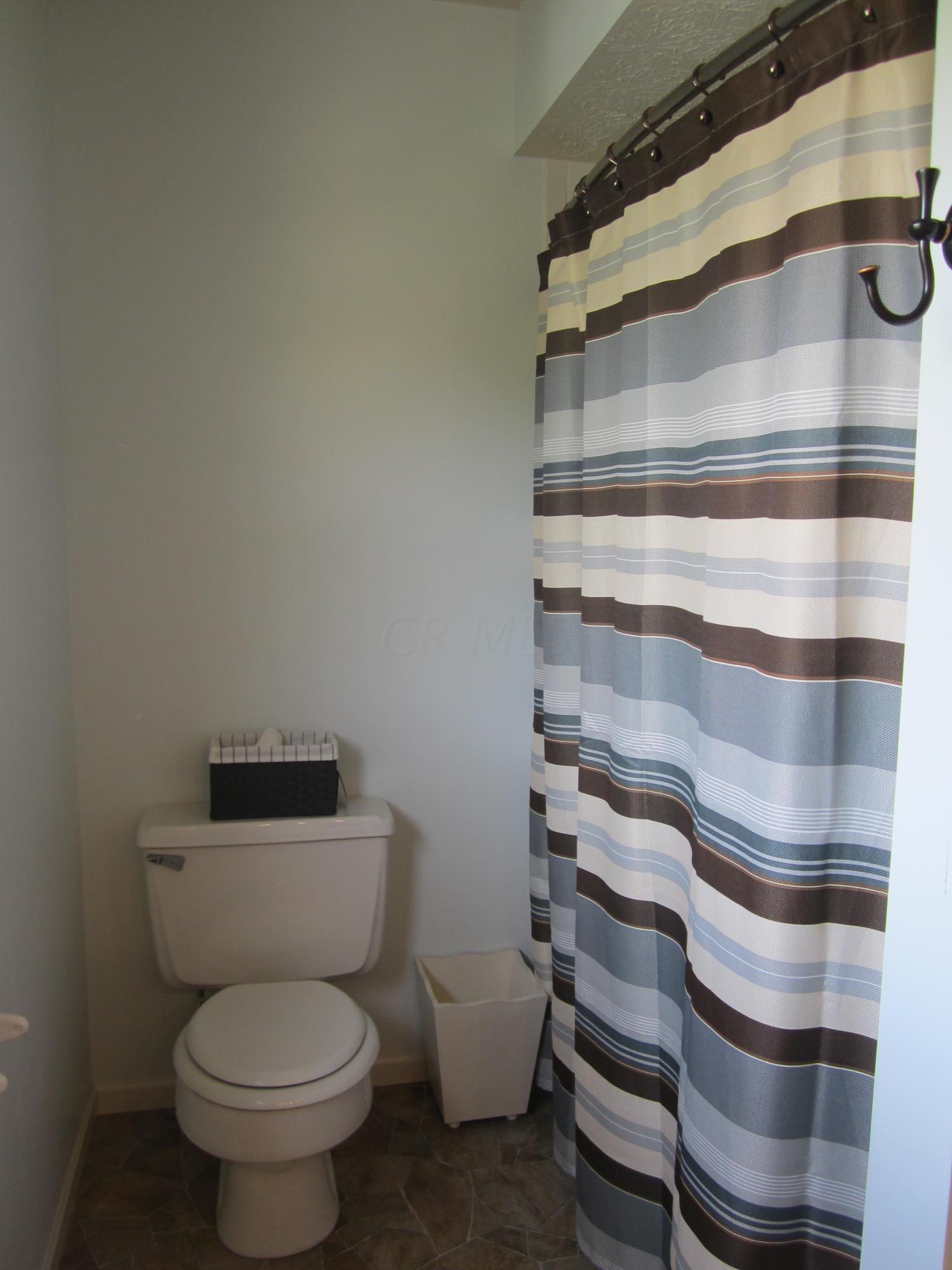 7214 Lee Road Westerville, OH 43081 - Photo 52 of 53 Gallery Image 52