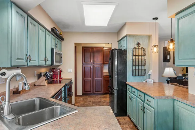 $759,900 | 780 Aniwa Lane, Nekoosa, WI 54457