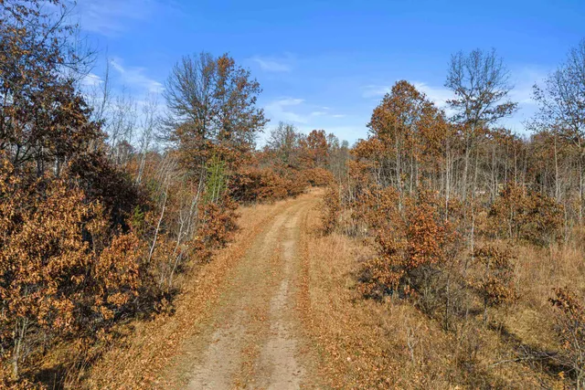 $759,900 | 780 Aniwa Lane, Nekoosa, WI 54457