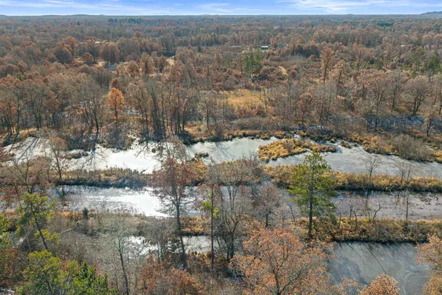 $759,900 | 780 Aniwa Lane, Nekoosa, WI 54457