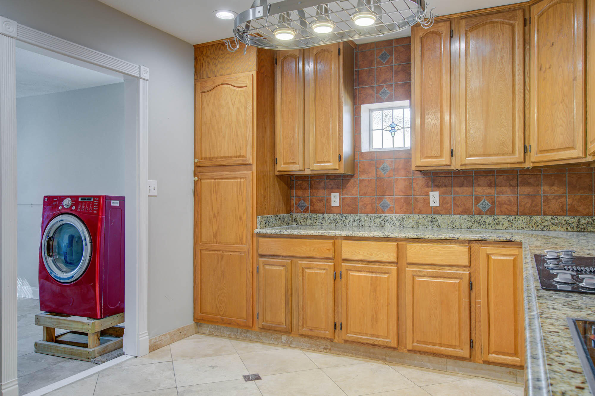 109 Waring Road Summerville, SC 29485 - Photo 12 of 30 Kitchen