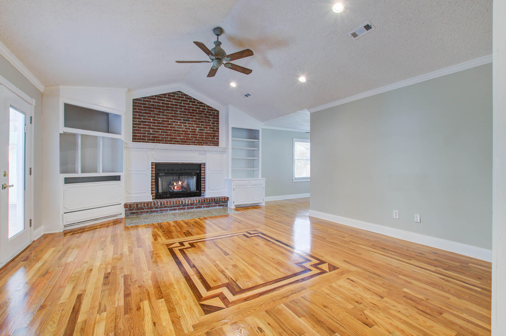 109 Waring Road Summerville, SC 29485 - Photo 16 of 30 Family Room
