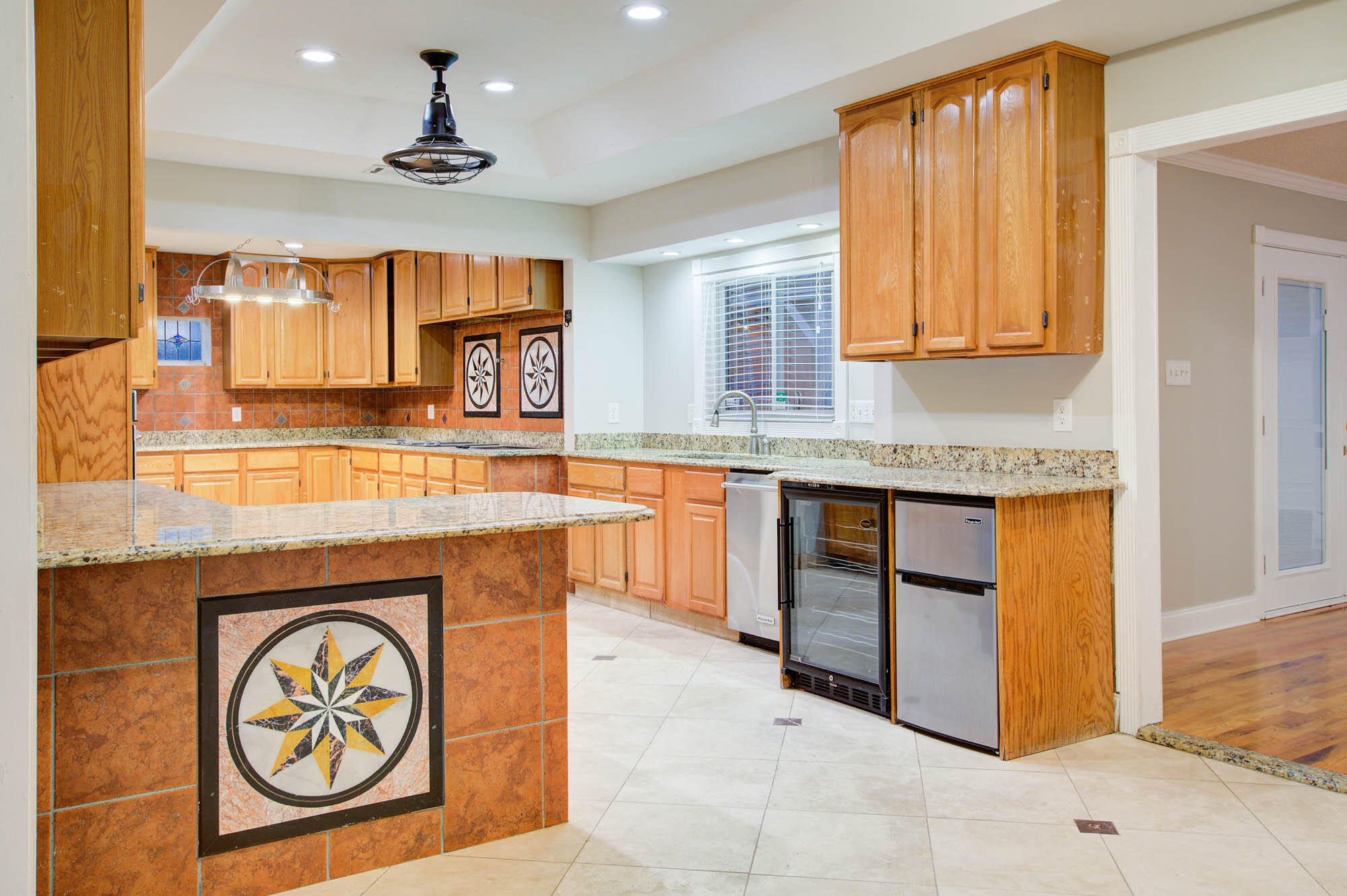 109 Waring Road Summerville, SC 29485 - Photo 8 of 30 Kitchen