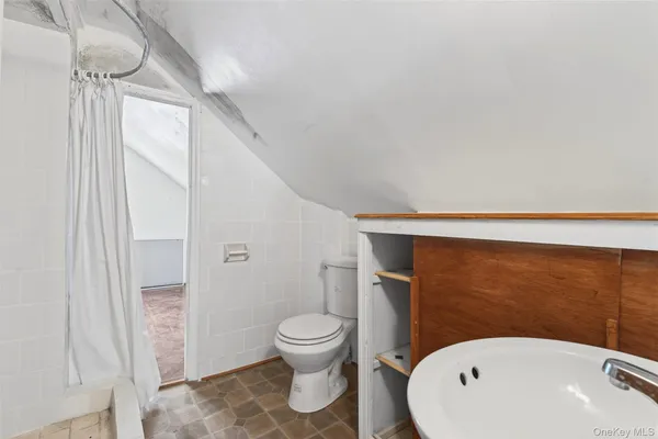 $249,999 | 18-20 Bedford Avenue, Middletown, NY 10940