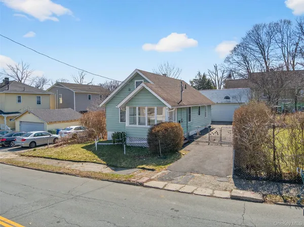 $249,999 | 18-20 Bedford Avenue, Middletown, NY 10940