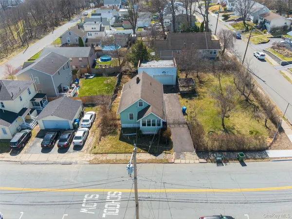 $249,999 | 18-20 Bedford Avenue, Middletown, NY 10940