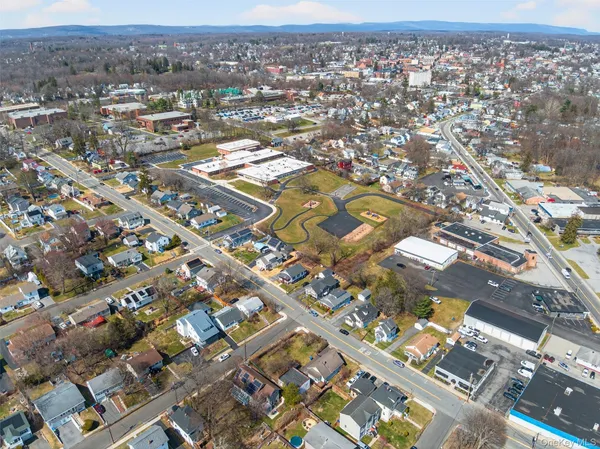 $249,999 | 18-20 Bedford Avenue, Middletown, NY 10940