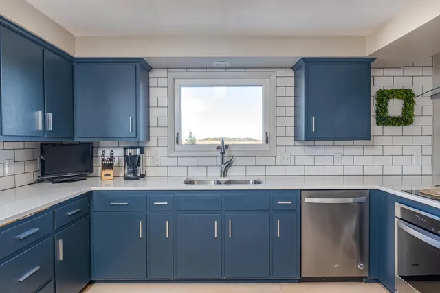 $690,000 | N5598 State Road, Black Creek, WI 54106