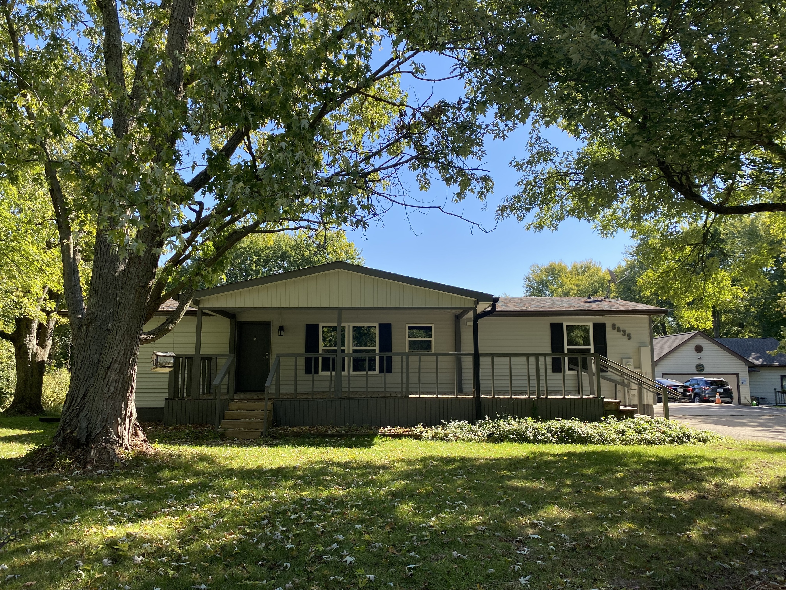8435 Knapp Road Indianapolis, IN 46259 - Photo 1 of 73 Gallery Image 1