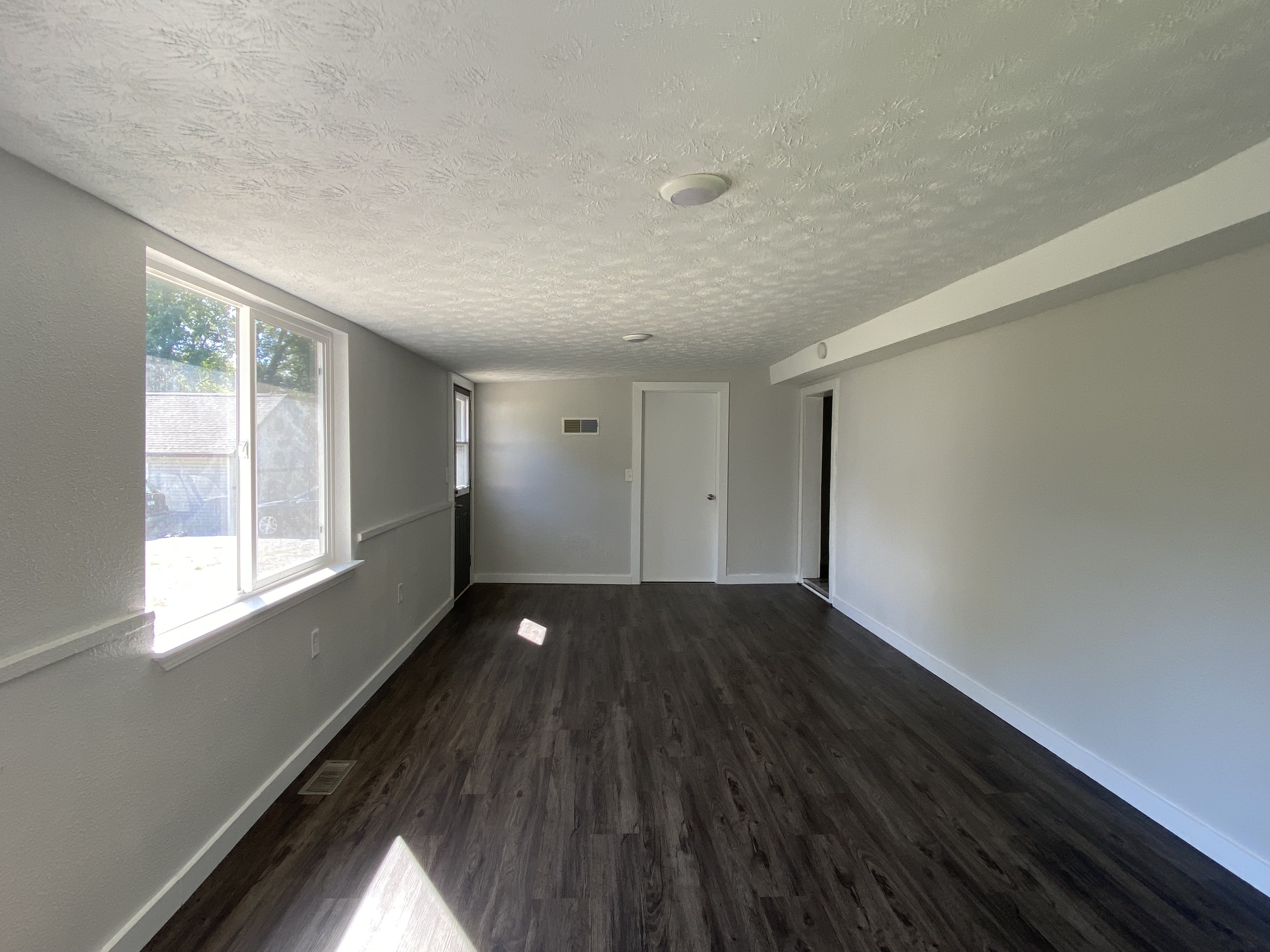 8435 Knapp Road Indianapolis, IN 46259 - Photo 54 of 73 Gallery Image 54