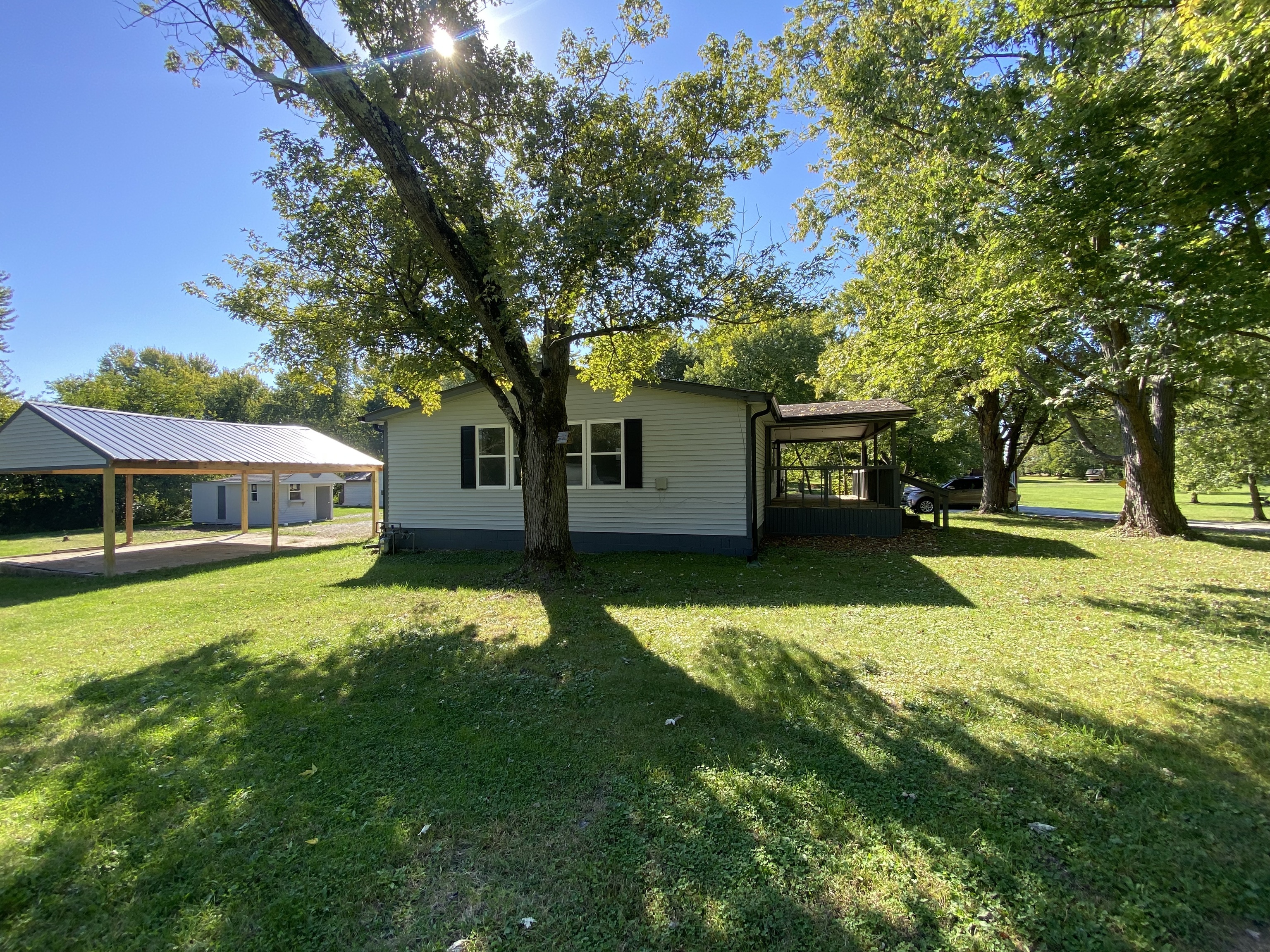 8435 Knapp Road Indianapolis, IN 46259 - Photo 6 of 73 Gallery Image 6