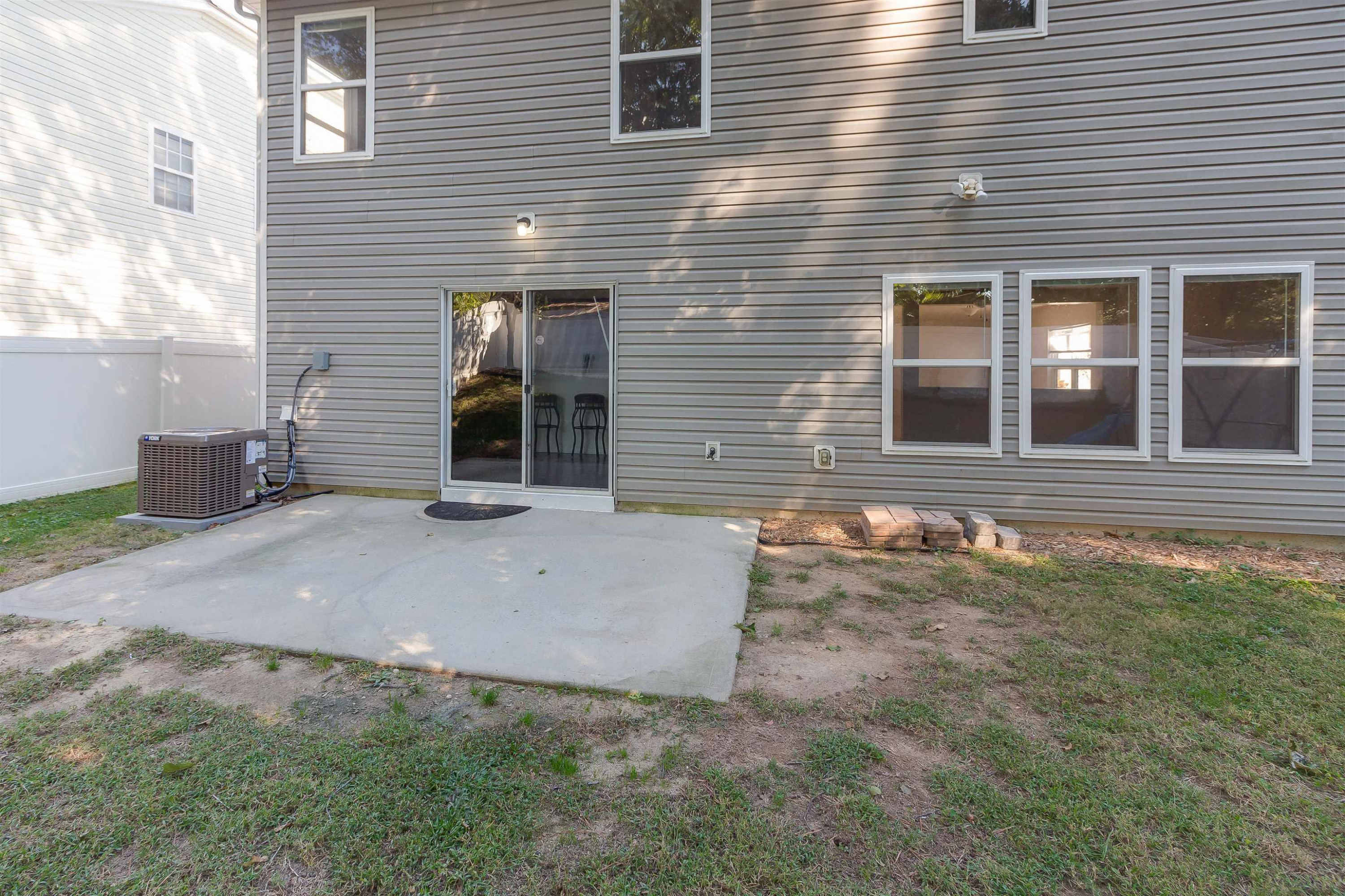 2824 Roundleaf Court Raleigh, NC 27604 - Photo 37 of 40 Photo 38