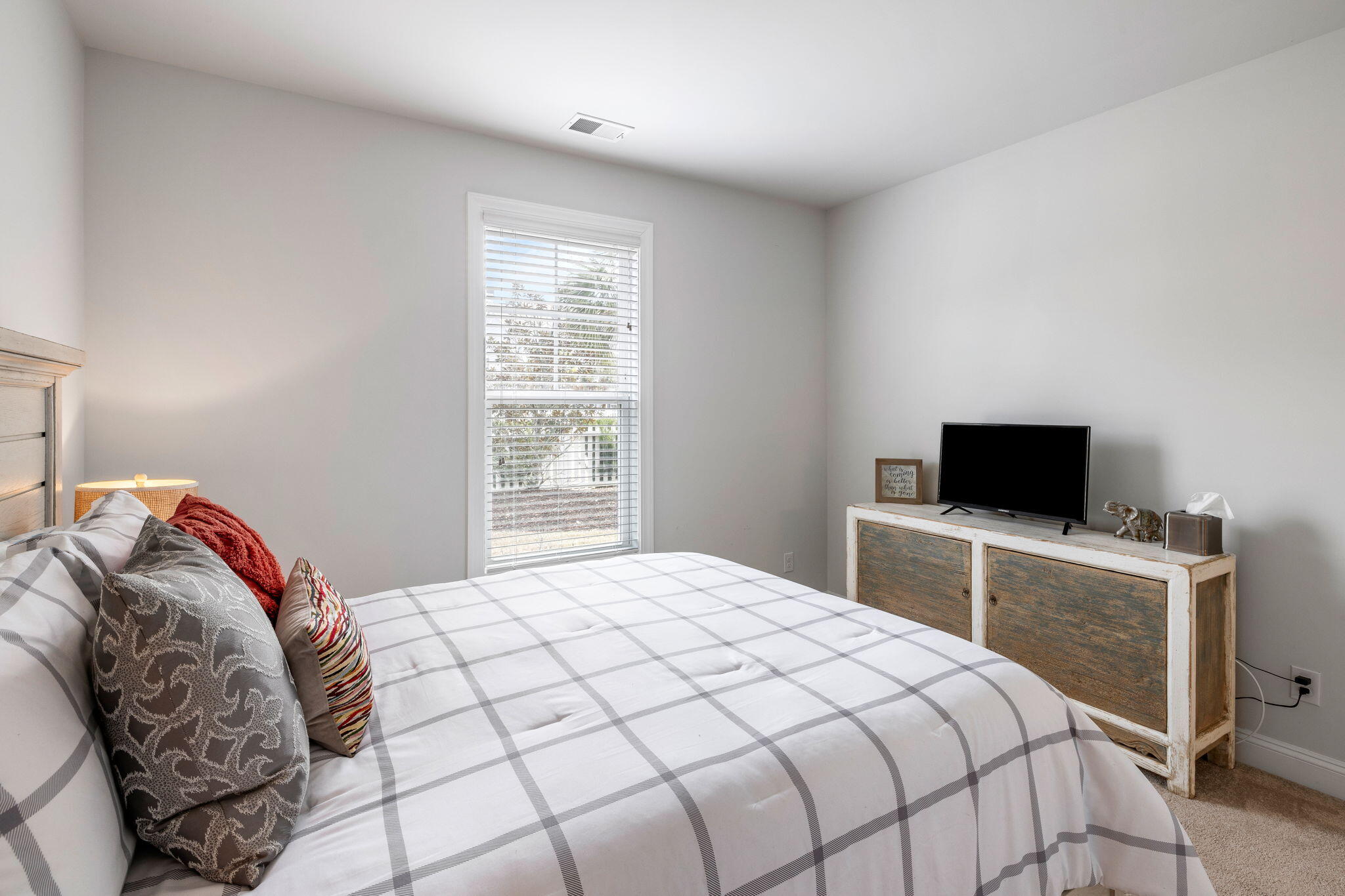 1588 Grey Marsh Road Mount Pleasant, SC 29466 - Photo 15 of 49 15 - Downstairs Bedroom