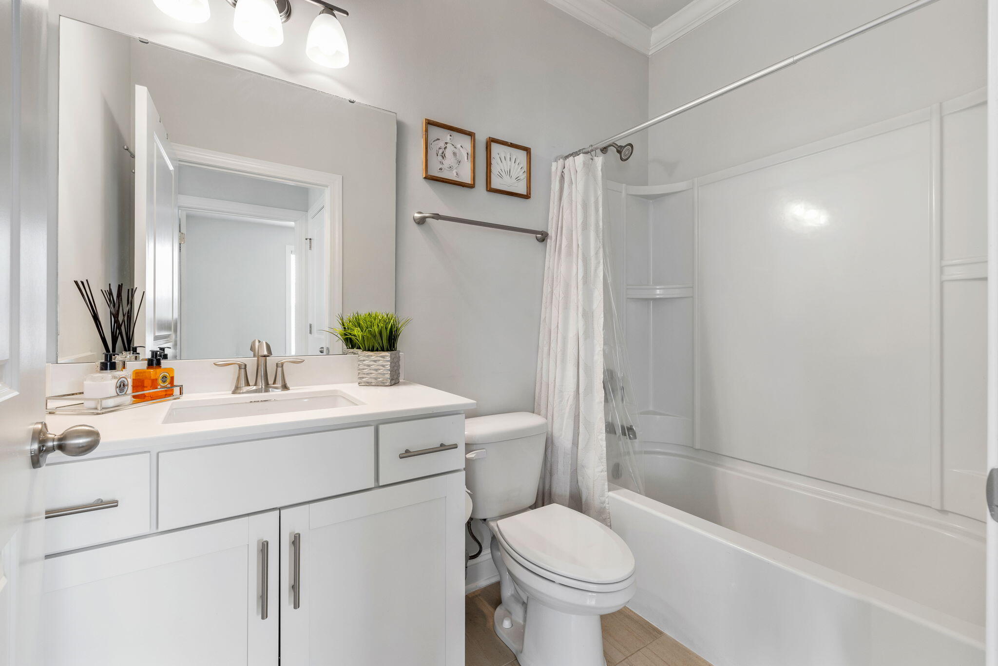 1588 Grey Marsh Road Mount Pleasant, SC 29466 - Photo 16 of 49 16 - Downstairs Bathroom