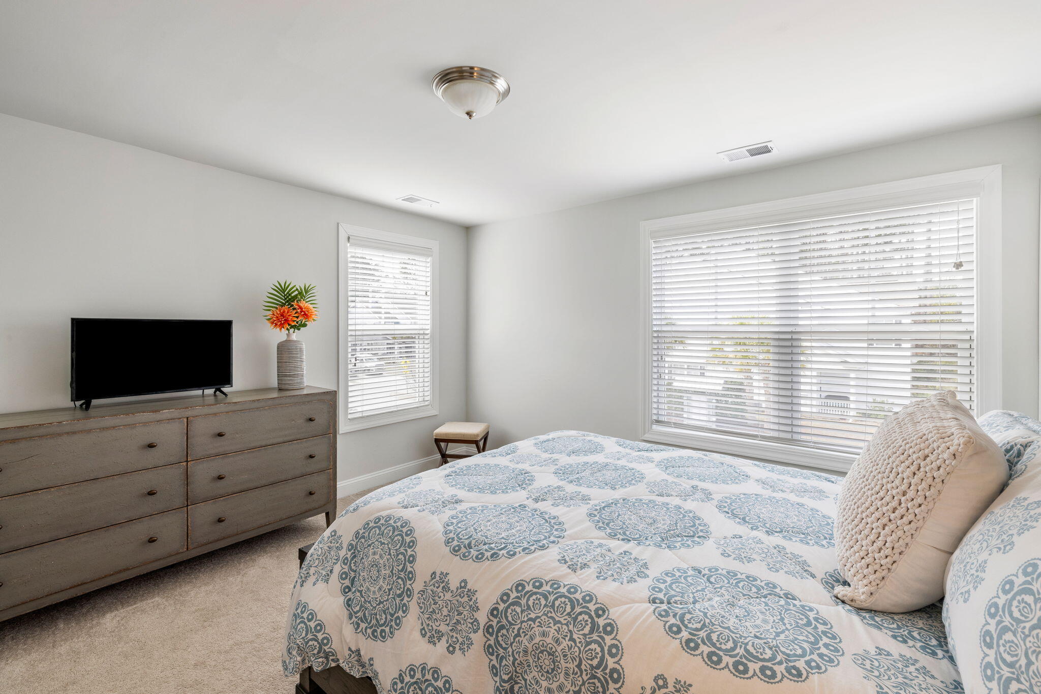 1588 Grey Marsh Road Mount Pleasant, SC 29466 - Photo 25 of 49 25 - Guest Bedroom 1