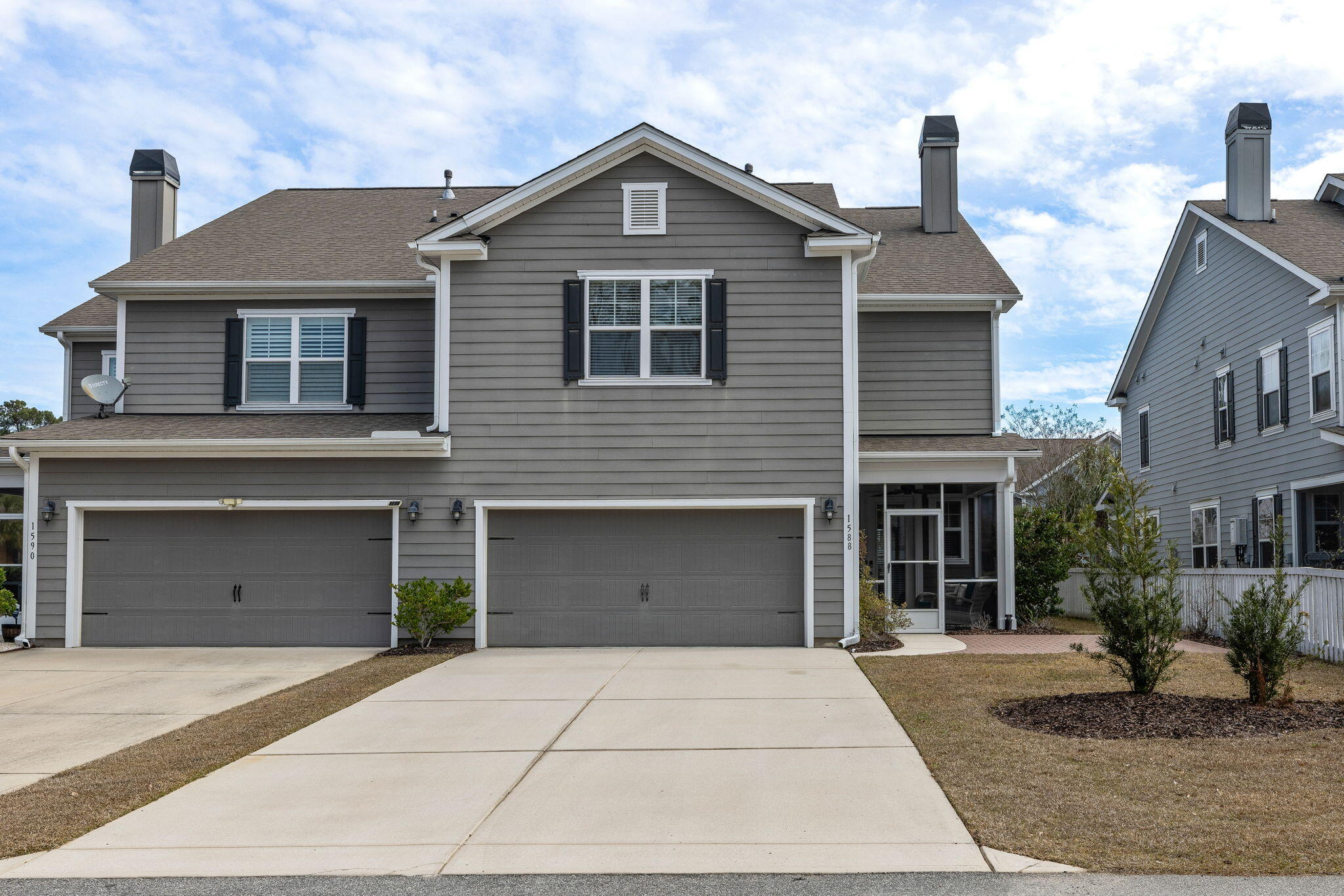 1588 Grey Marsh Road Mount Pleasant, SC 29466 - Photo 30 of 49 30 - Exterior Back