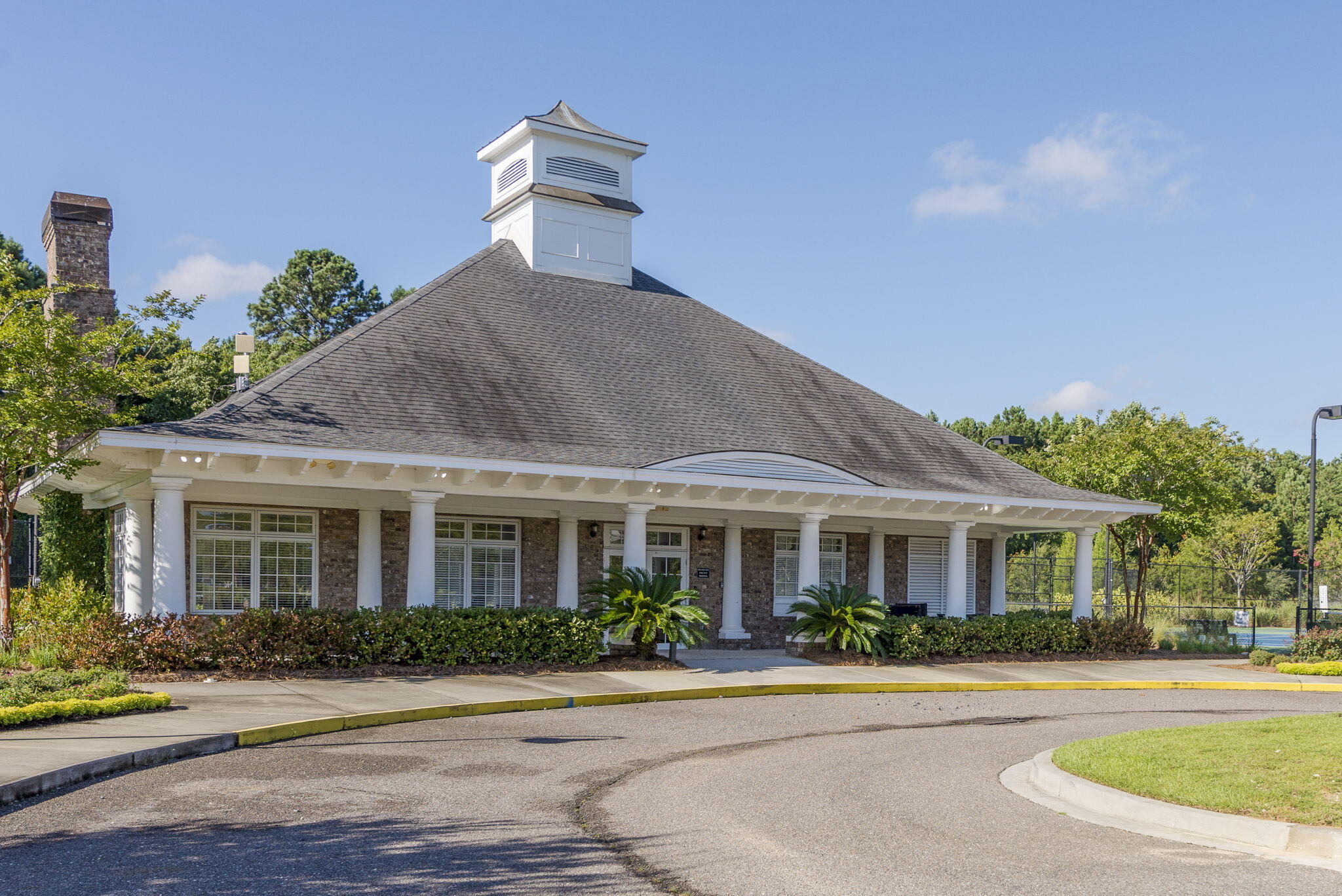 1588 Grey Marsh Road Mount Pleasant, SC 29466 - Photo 44 of 49 44 - Club