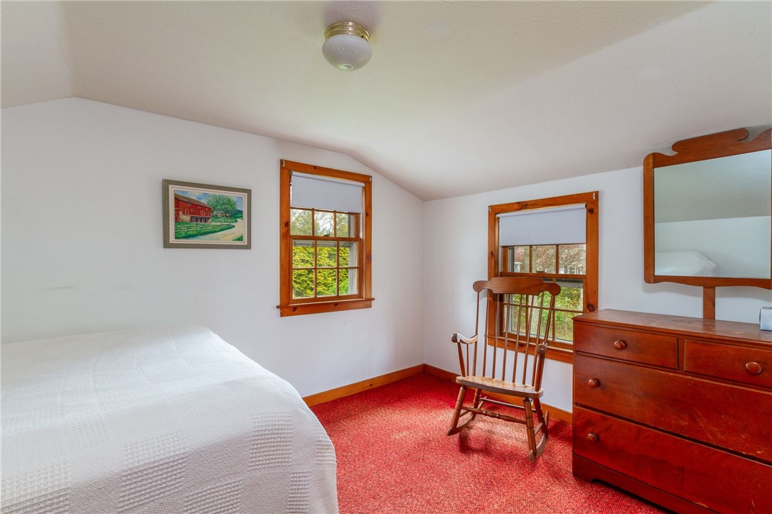 11 Eire Road Narragansett, RI 02882 - Photo 22 of 36