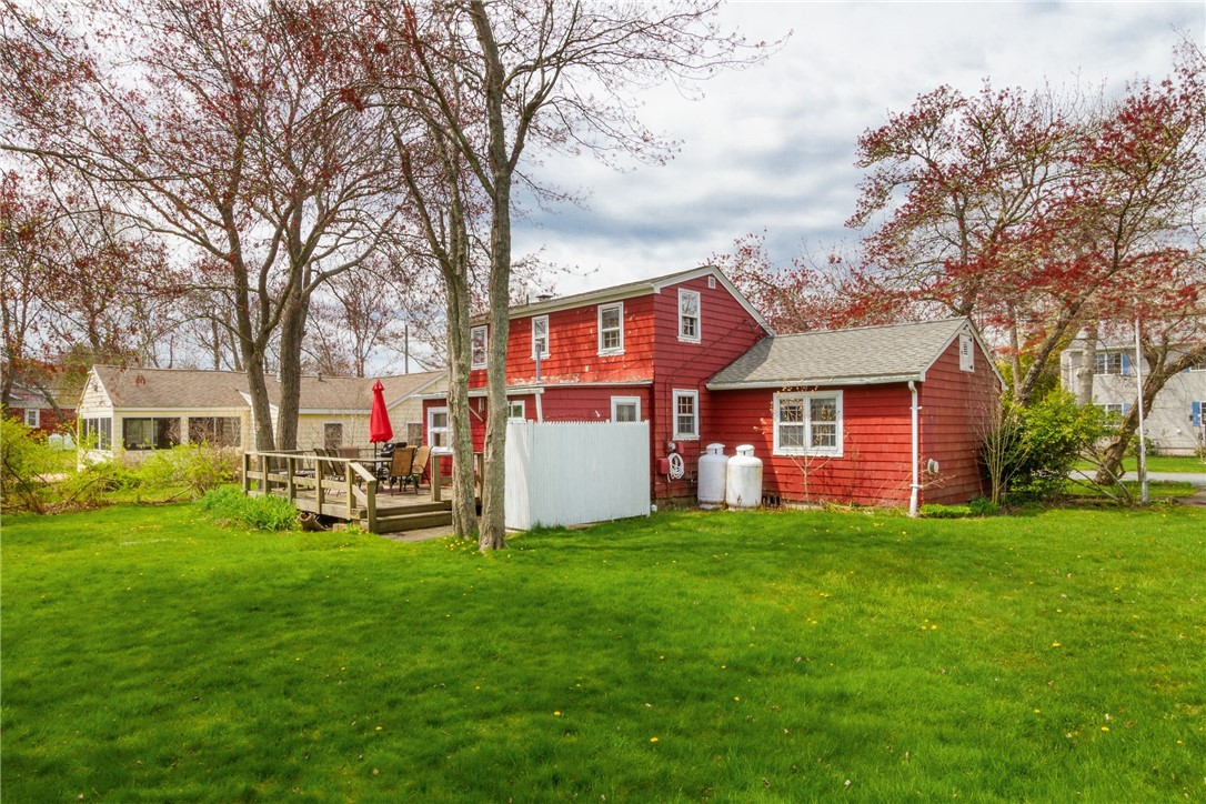 11 Eire Road Narragansett, RI 02882 - Photo 31 of 36