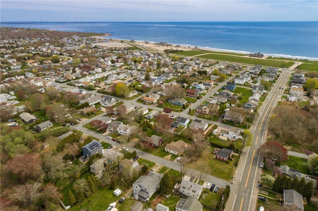 11 Eire Road Narragansett, RI 02882 - Photo 35 of 36