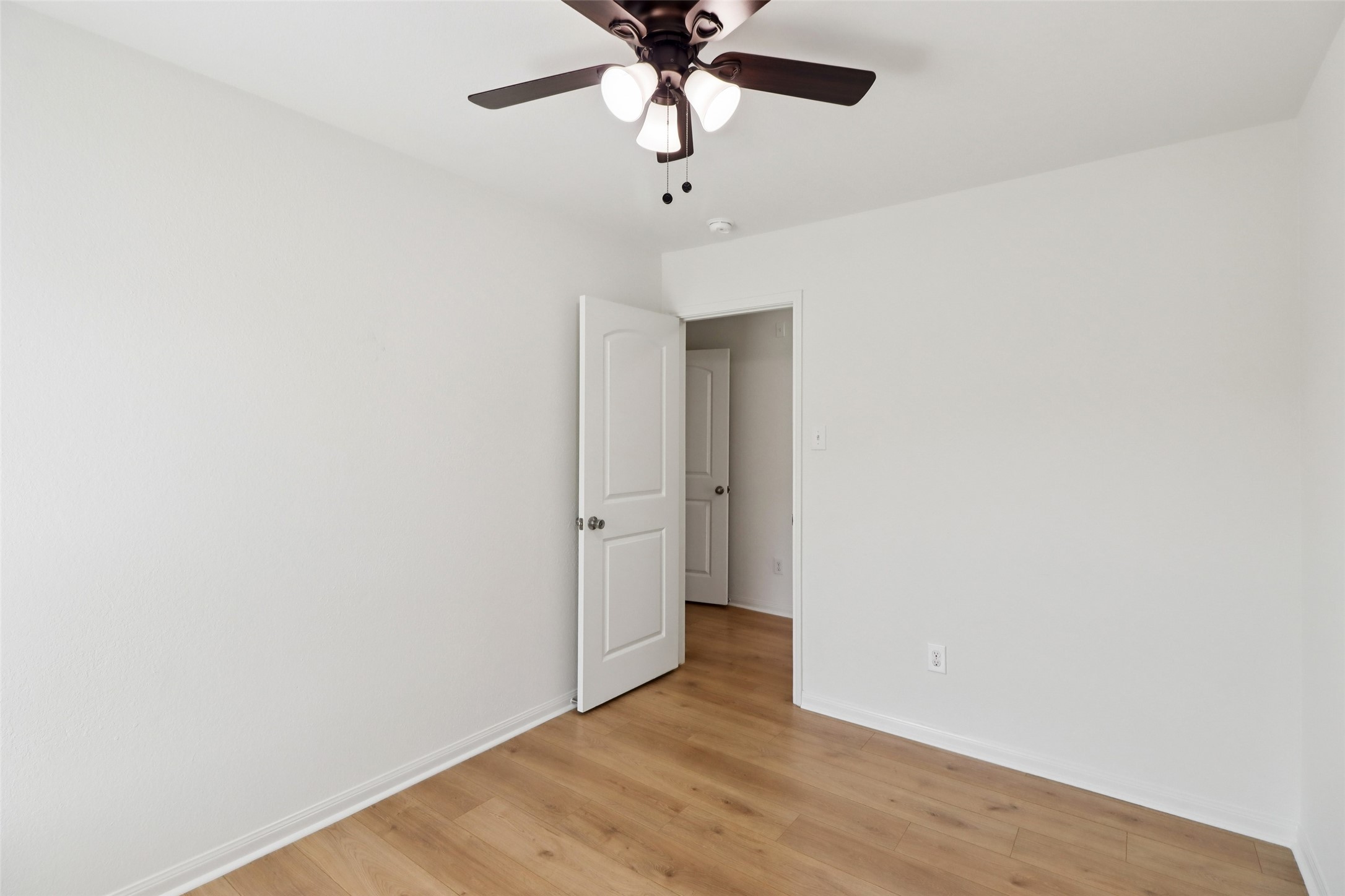 8006 Distant Harbor Road Baytown, TX 77523 - Photo 21 of 27