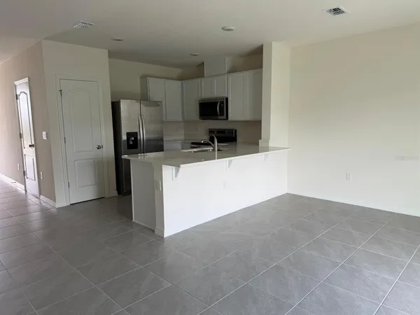 $2,200 | 2195 Longleaf Road, Davenport, FL 33837