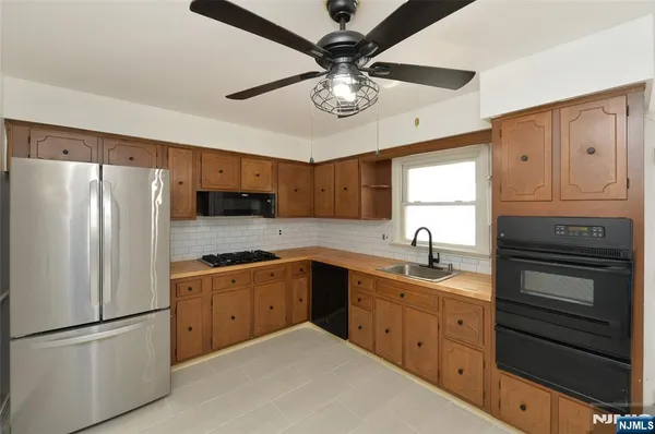 $3,000 | 52 Elizabeth Street, Unit 1, Garfield, NJ 07026