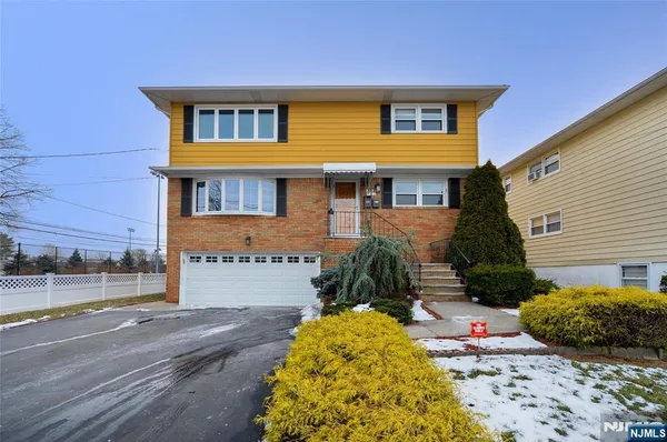 $3,000 | 52 Elizabeth Street, Unit 1, Garfield, NJ 07026