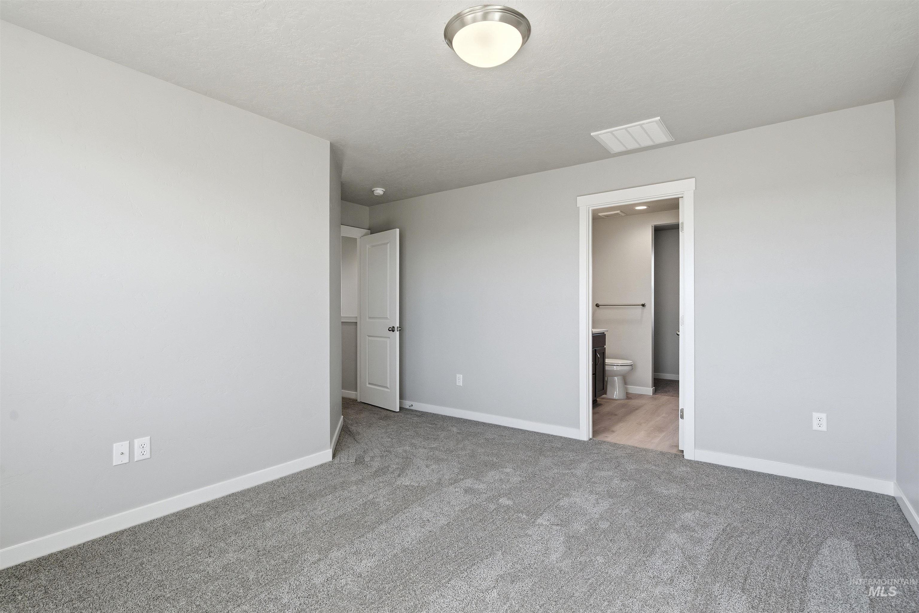 444 South Bobby Way Kuna, ID 83634 - Photo 14 of 33