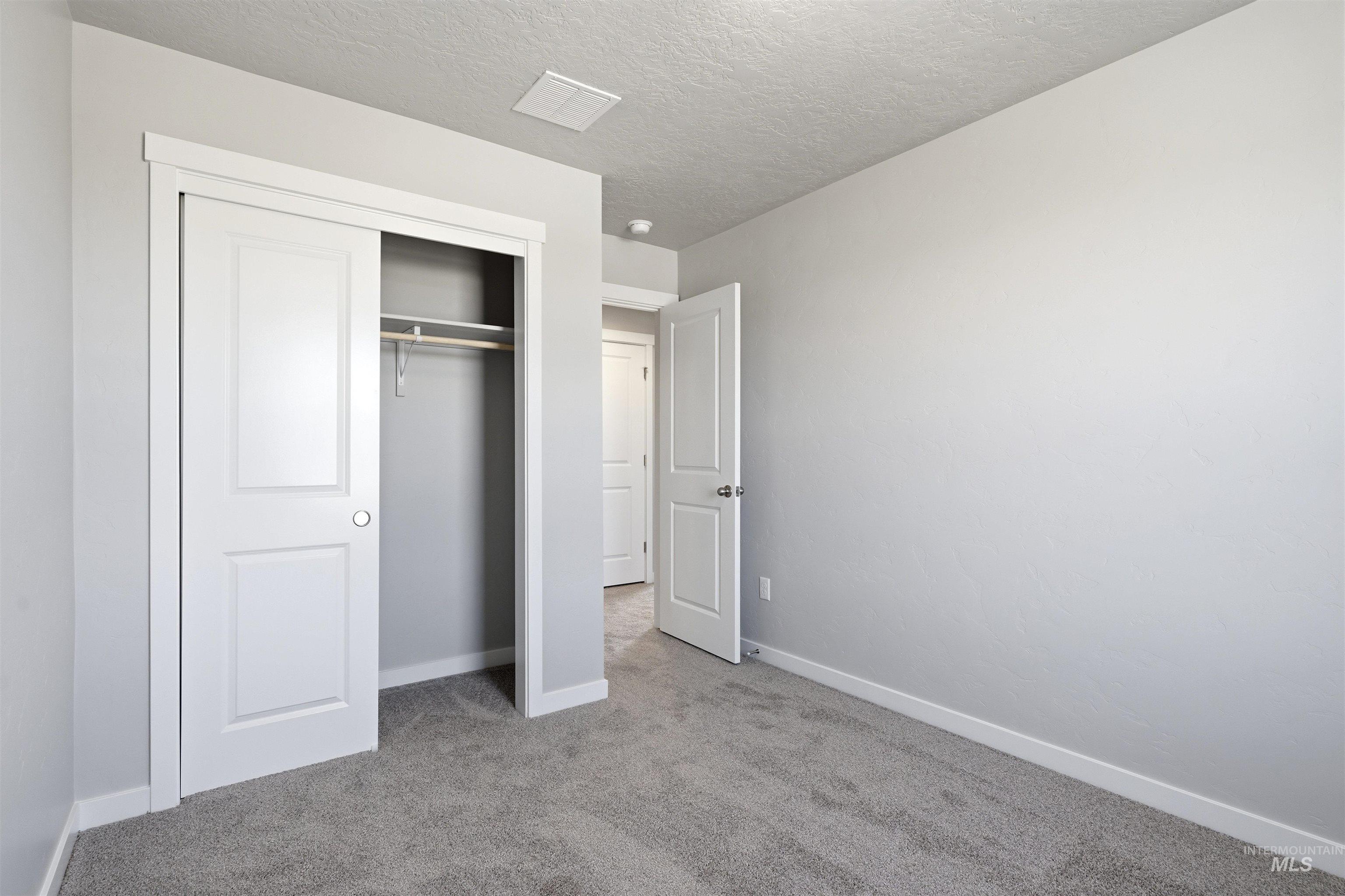 444 South Bobby Way Kuna, ID 83634 - Photo 20 of 33