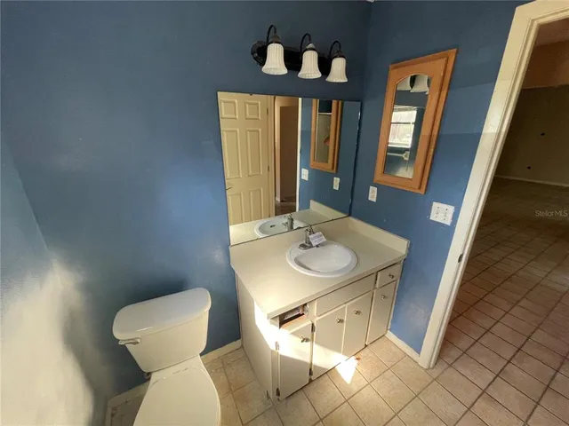 $131,200 | 1880 North Crystal Lake Drive, Unit 65, Lakeland, FL 33801