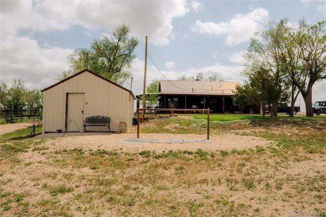 a house view with a outdoor space