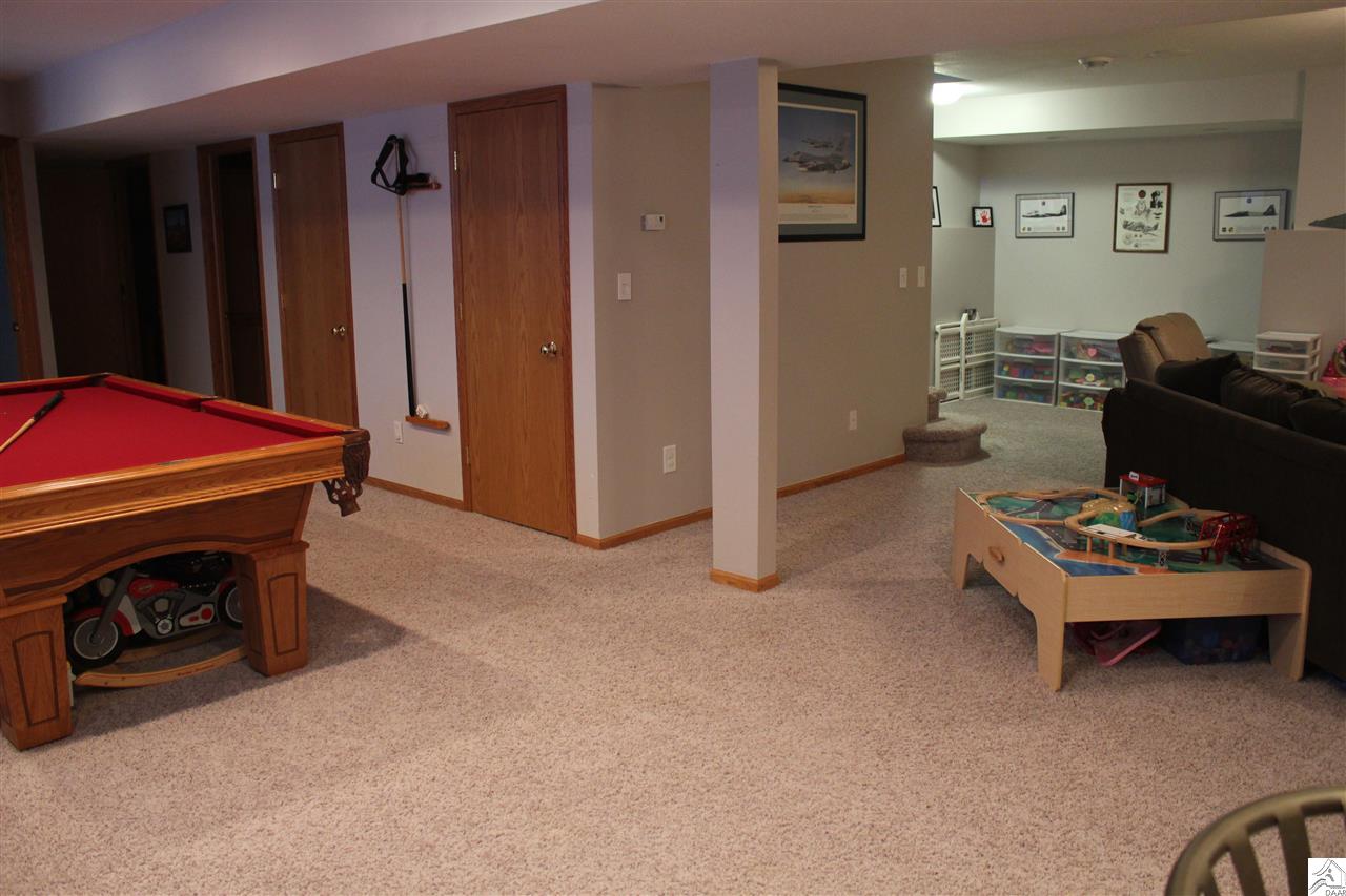 3978 Lavaque Road Hermantown, MN 55811 - Photo 8 of 17 Family Room