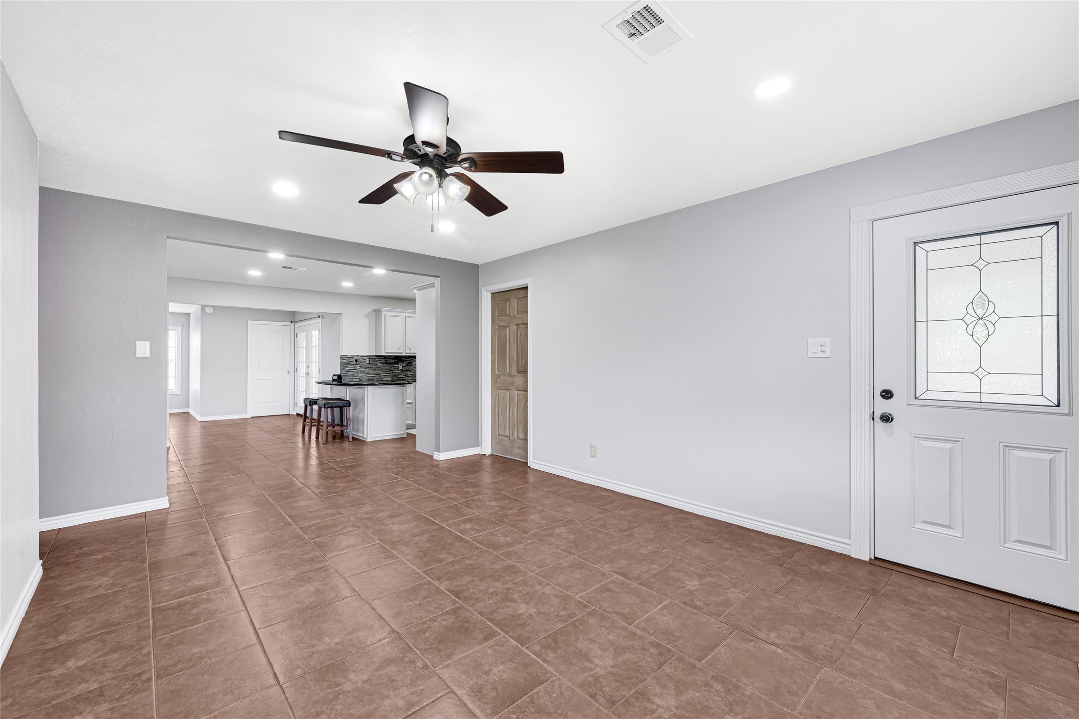 710 Woodhue Street Channelview, TX 77530 - Photo 4 of 26