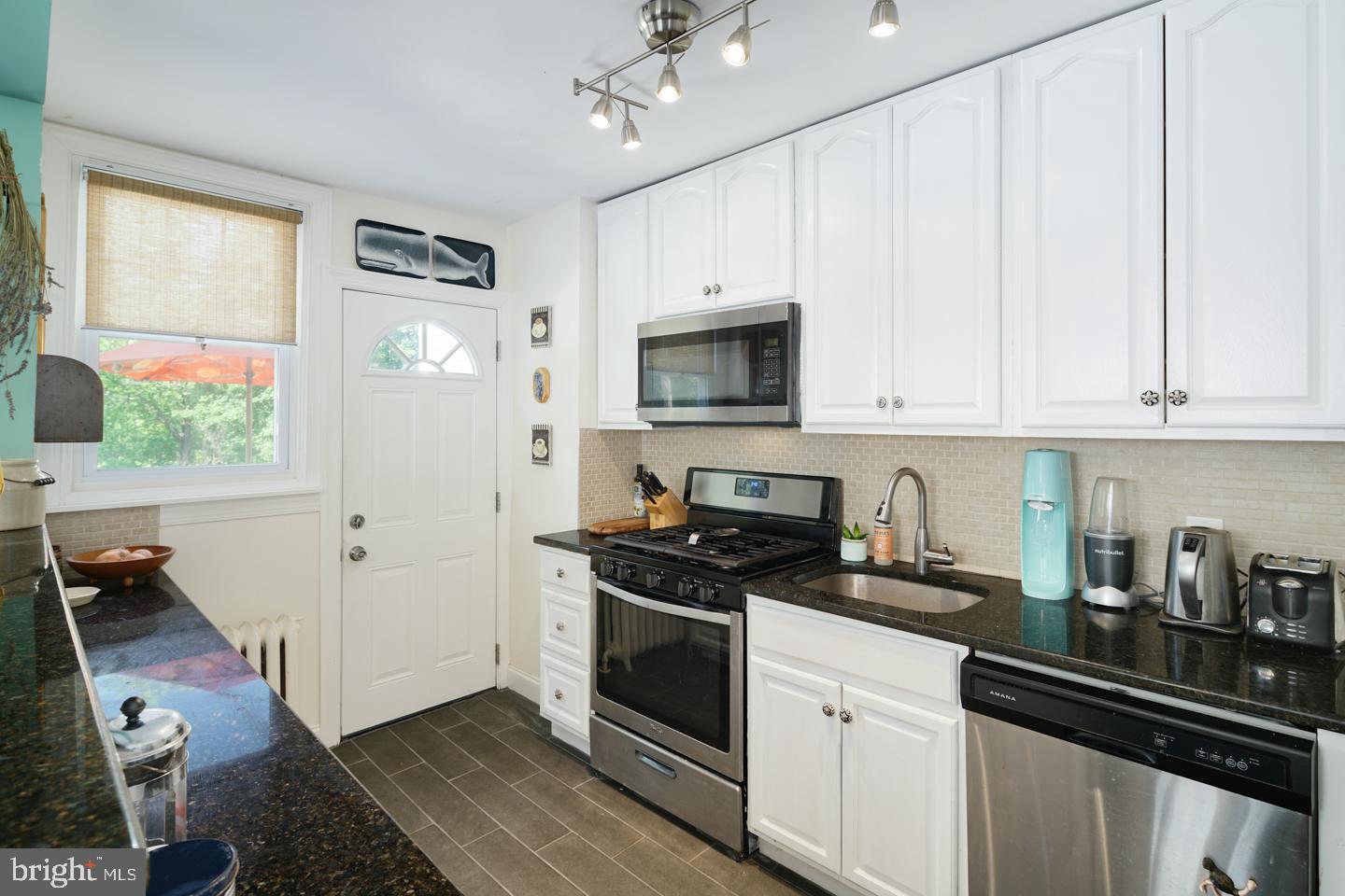 7543 Parkview Road Upper Darby, PA 19082 - Photo 14 of 34