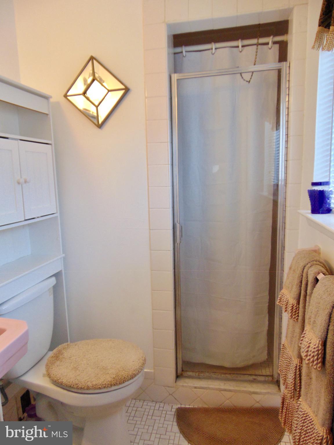 746 Selmer Road Philadelphia, PA 19116 - Photo 16 of 28 primary on-suite