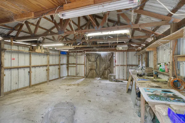 $699,000 | 23405 Martha Williams Road, Montgomery, TX 77356