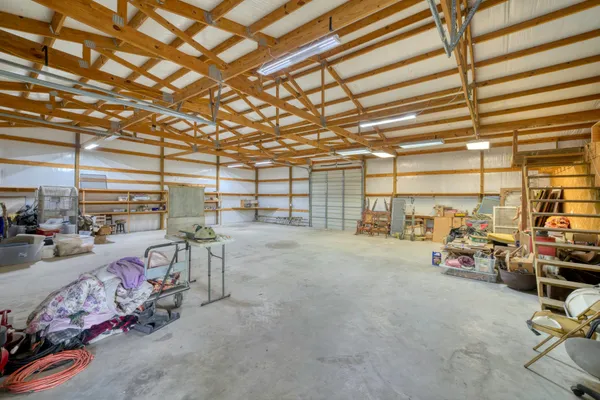 $699,000 | 23405 Martha Williams Road, Montgomery, TX 77356