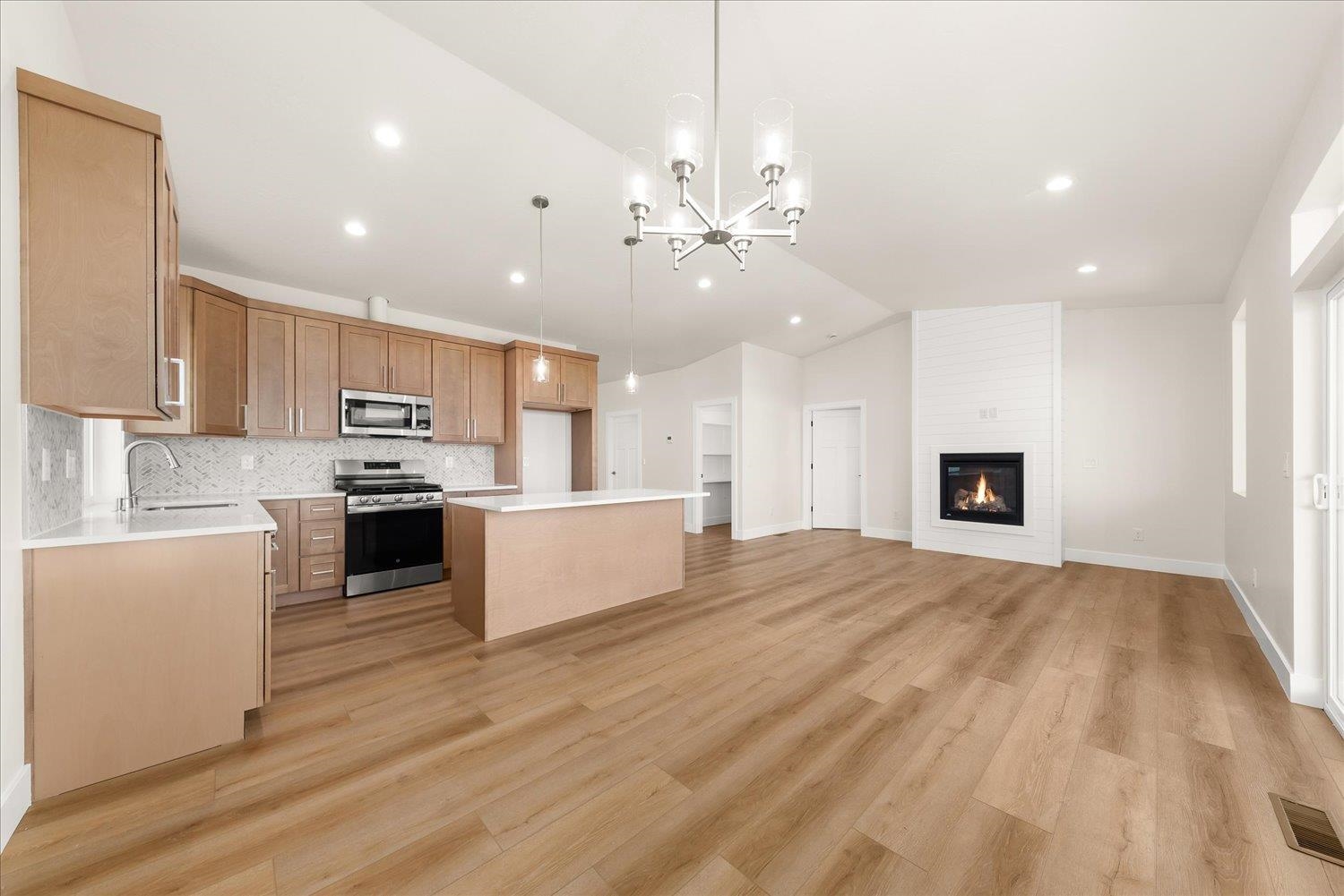 4229 West Tolliver Court Spokane, WA 99208 - Photo 15 of 50