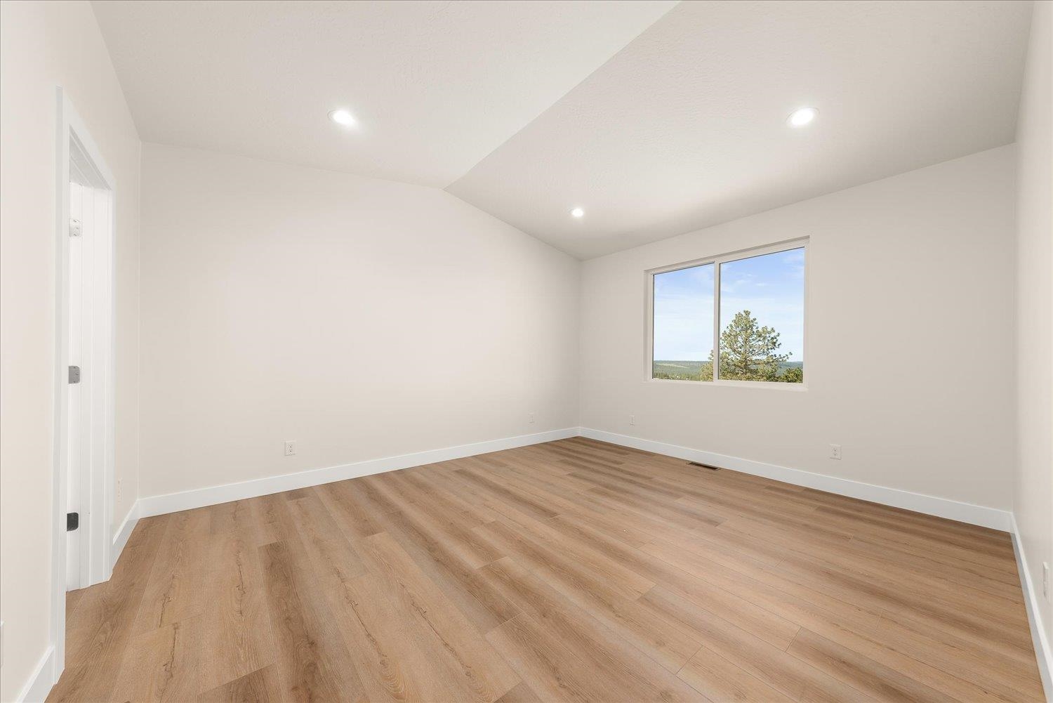 4229 West Tolliver Court Spokane, WA 99208 - Photo 19 of 50